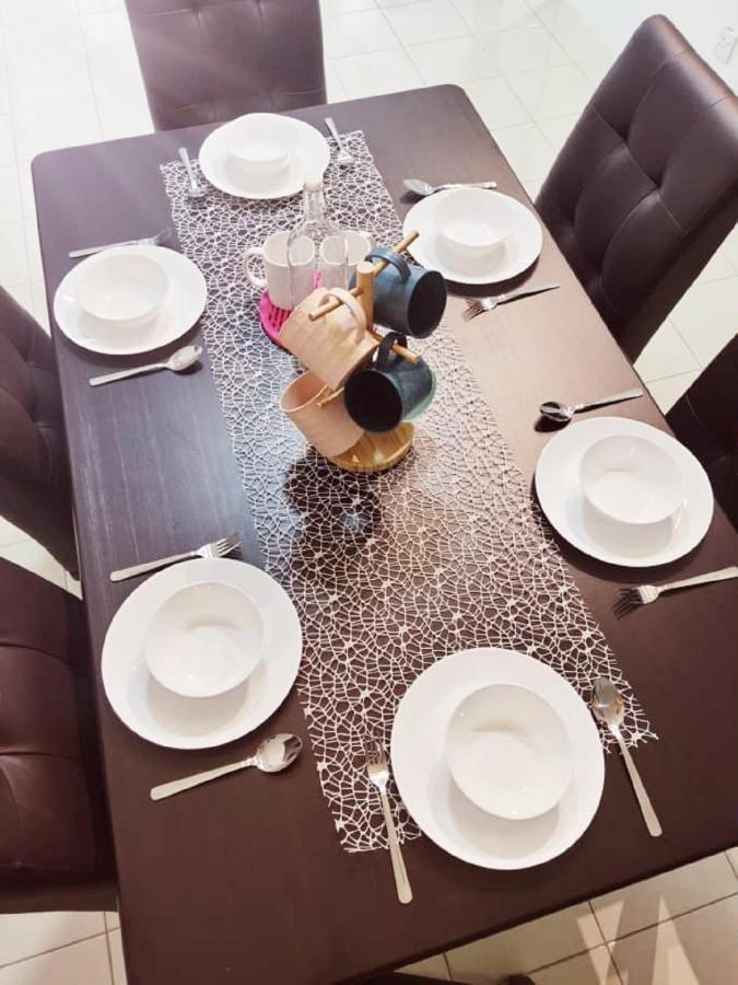 Kepong Homestay Selayang Batu Caves By Warm Home Kuala Lumpur Bagian luar foto