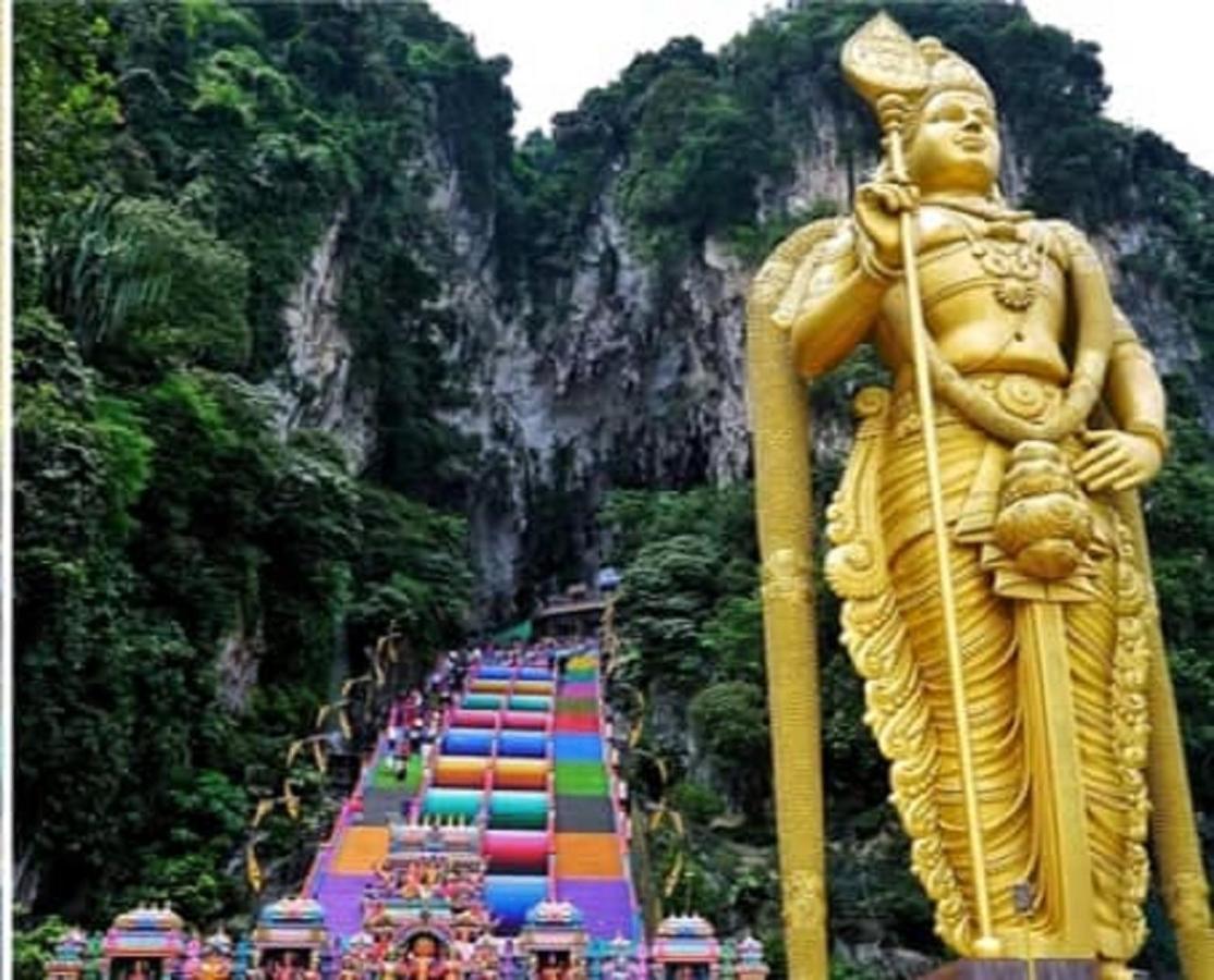 Kepong Homestay Selayang Batu Caves By Warm Home Kuala Lumpur Bagian luar foto